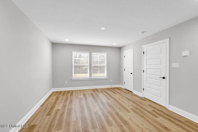 5900 Southwark Drive, Ocean Springs, MS 39564