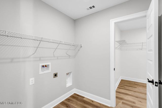 5900 Southwark Drive, Ocean Springs, MS 39564