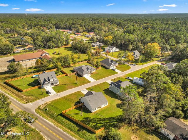 5900 Southwark Drive, Ocean Springs, MS 39564