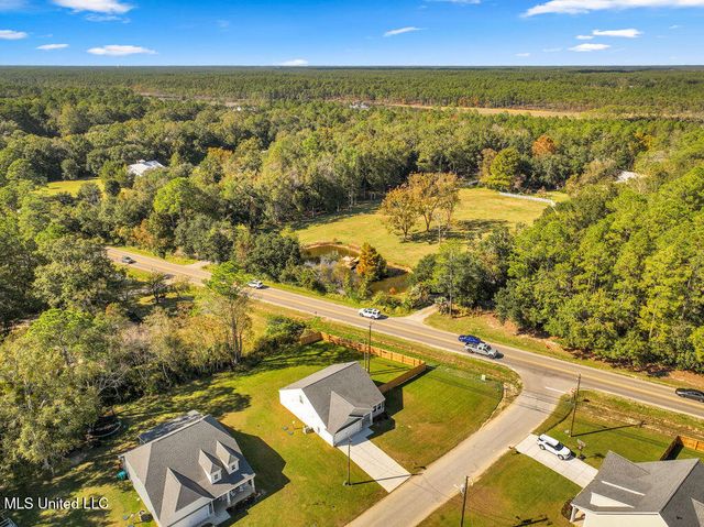 5900 Southwark Drive, Ocean Springs, MS 39564
