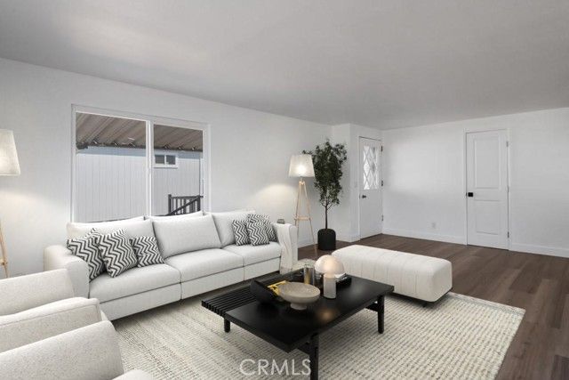 777 S Temescal Street 35, Corona, CA 92879