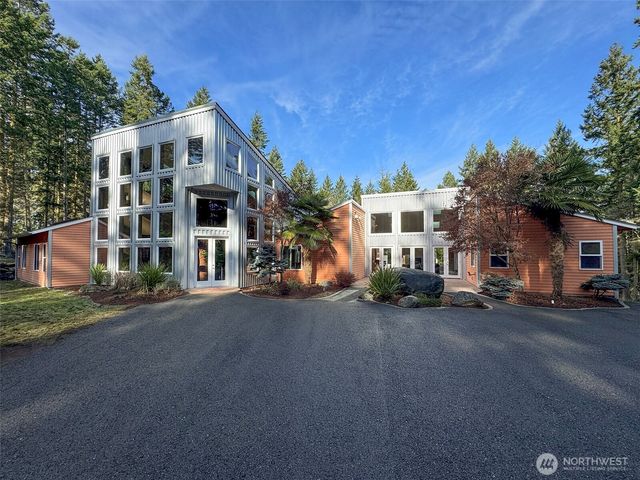 233 Raintree Lane, Sequim, WA 98382