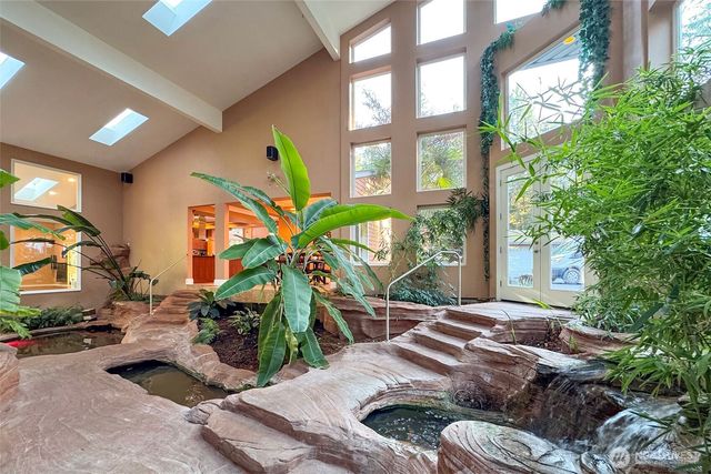 233 Raintree Lane, Sequim, WA 98382