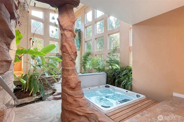 233 Raintree Lane, Sequim, WA 98382