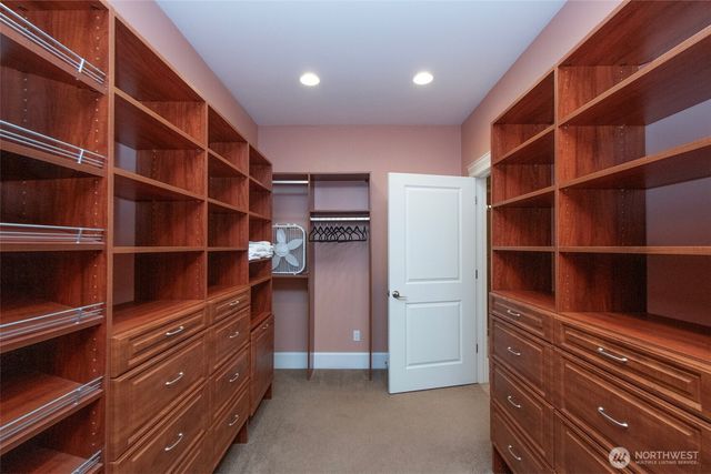 233 Raintree Lane, Sequim, WA 98382