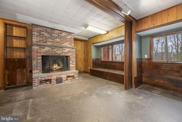230 JUG HOLLOW RD, Valley Forge, PA 19481