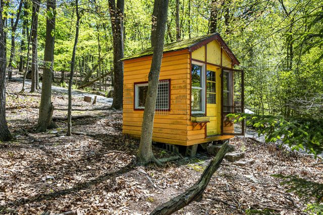 230 JUG HOLLOW RD, Valley Forge, PA 19481
