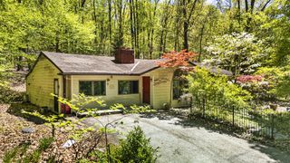 230 JUG HOLLOW RD, Valley Forge, PA 19481