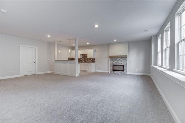 3100 N 118th Street, Kansas City, KS 66109