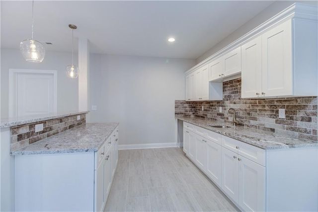 3100 N 118th Street, Kansas City, KS 66109