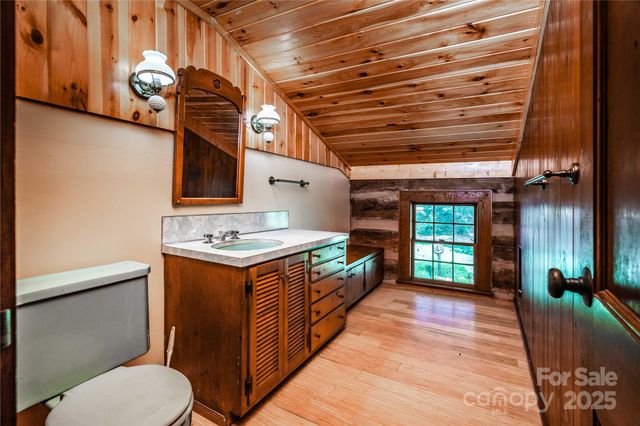 3651 W Nc 10 Highway, Newton, NC 28658