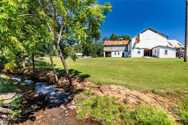 3651 W Nc 10 Highway, Newton, NC 28658