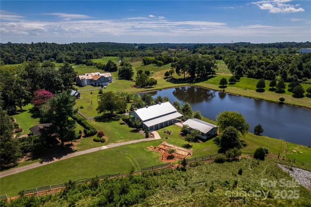 3651 W Nc 10 Highway, Newton, NC 28658