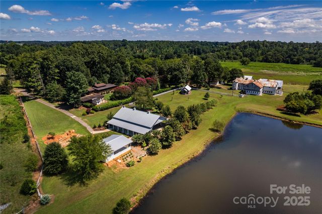3651 W Nc 10 Highway, Newton, NC 28658