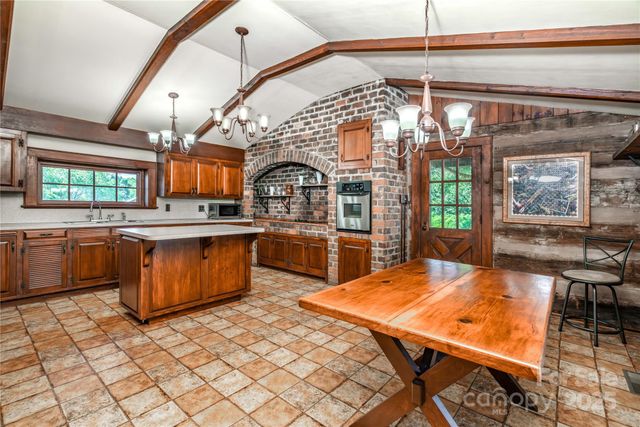 3651 W Nc 10 Highway, Newton, NC 28658