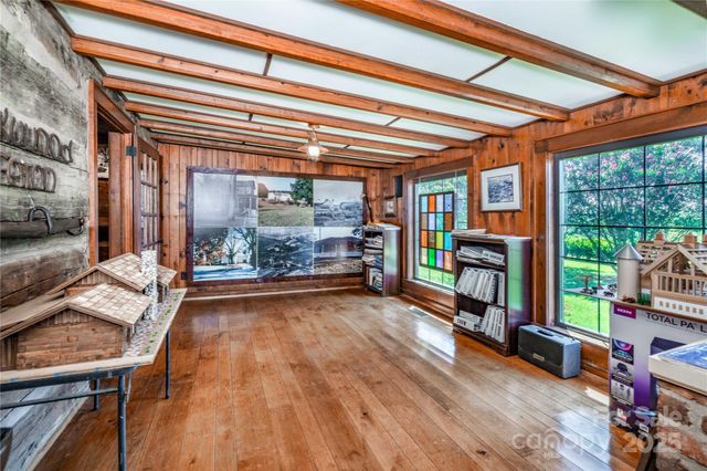 3651 W Nc 10 Highway, Newton, NC 28658