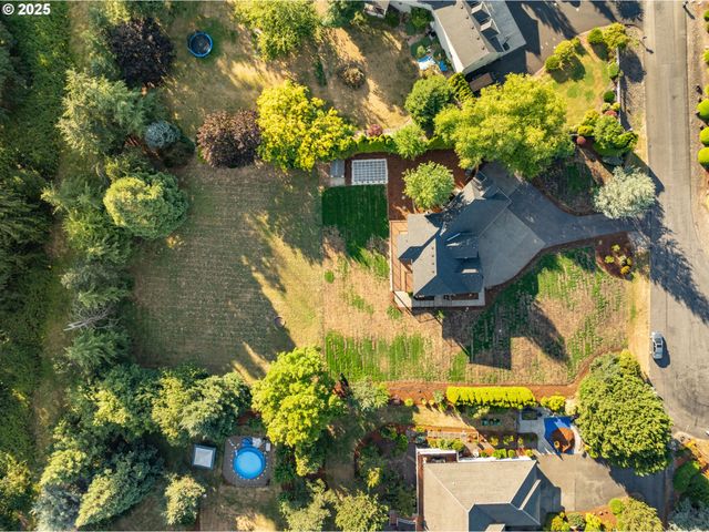 1207 Ne WHISPERING WINDS Cir, Ridgefield, WA 98642