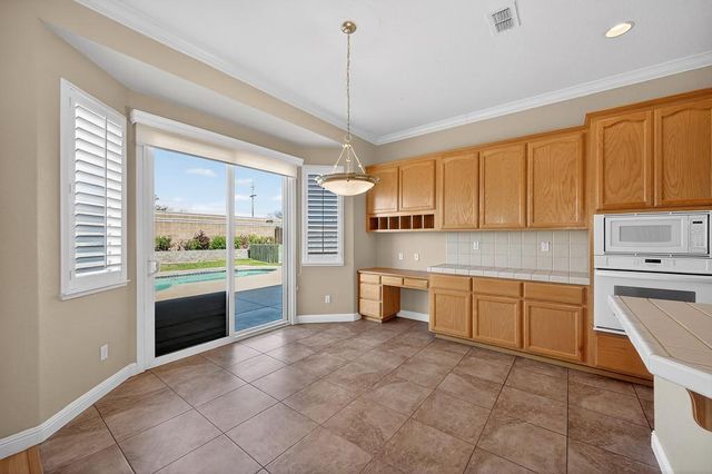 3217 Oselot Way, Rancho Cordova, CA 95670