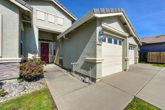 3217 Oselot Way, Rancho Cordova, CA 95670