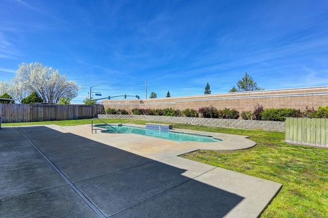 3217 Oselot Way, Rancho Cordova, CA 95670