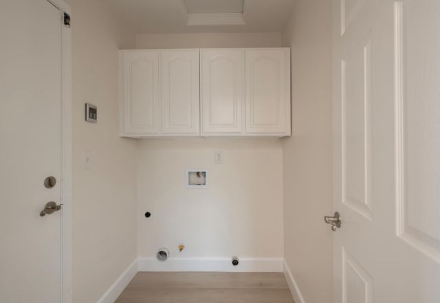 440 Pine Street, Parlier, CA 93648