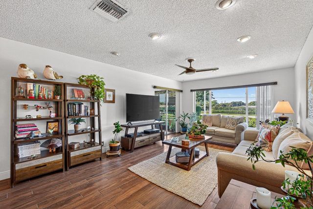 13465 Fishtail Palm Court D, Delray Beach, FL 33484