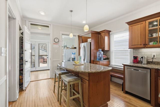 907 Ferdinand Avenue, Forest Park, IL 60130