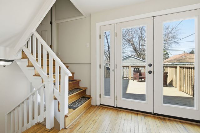 907 Ferdinand Avenue, Forest Park, IL 60130