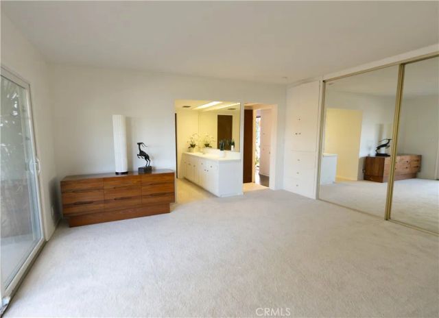 2572 Silver Ridge, Los Angeles, CA 90039