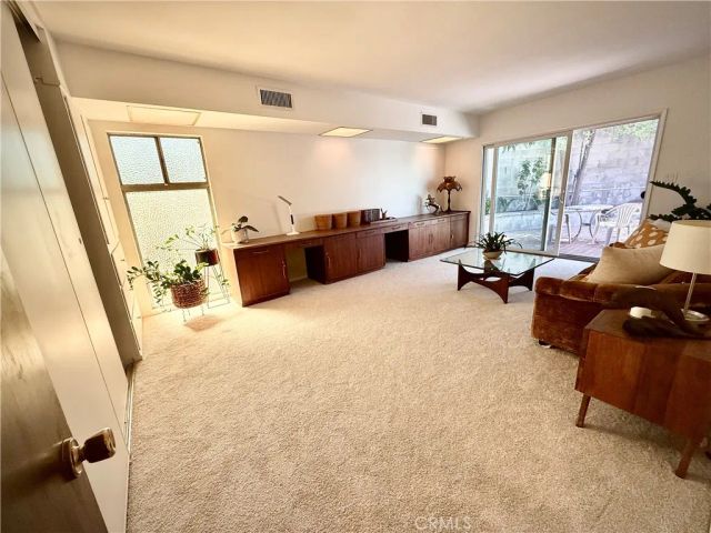 2572 Silver Ridge, Los Angeles, CA 90039