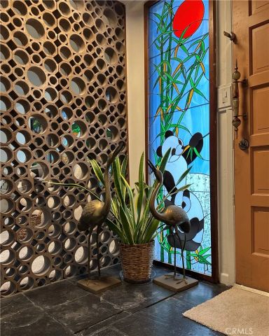 2572 Silver Ridge, Los Angeles, CA 90039