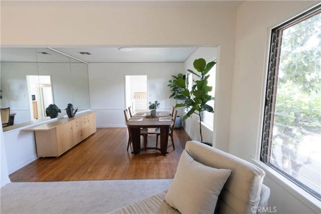 2572 Silver Ridge, Los Angeles, CA 90039