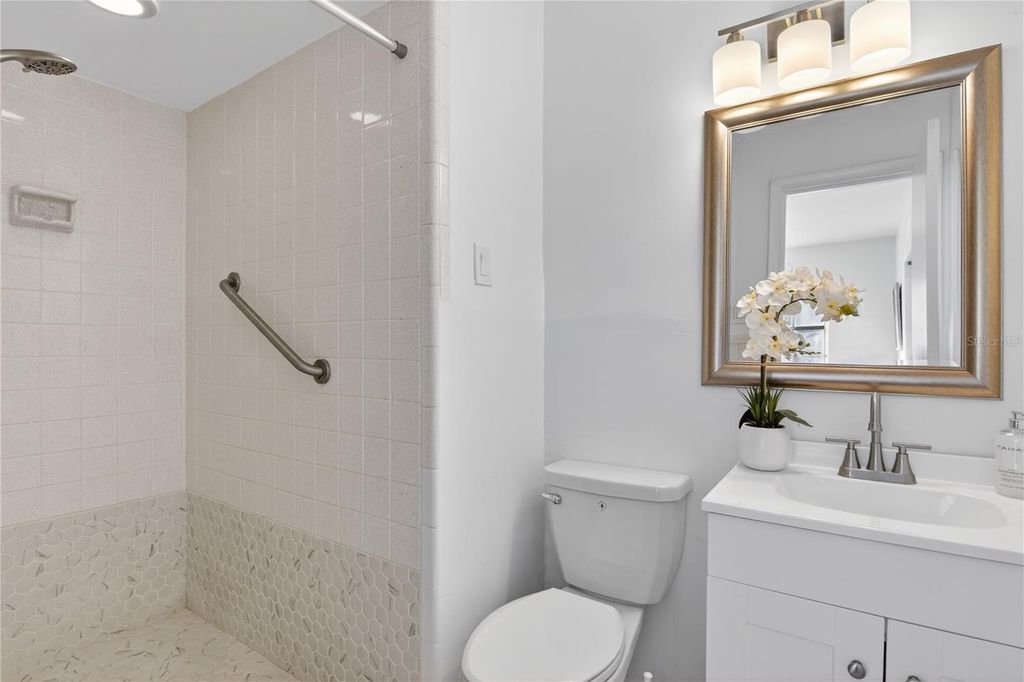 Image 35 of property listing at 613 MARSHALL STREET, Altamonte Springs, FL 32701