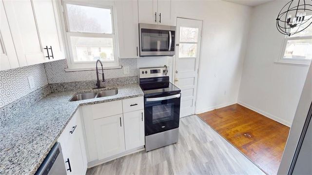 733 Fairland AVE, Hampton, VA 23661