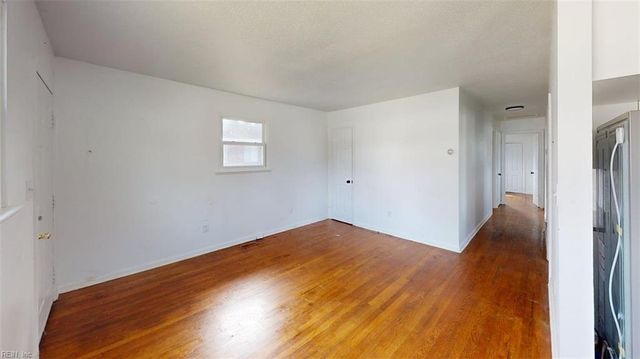 733 Fairland AVE, Hampton, VA 23661