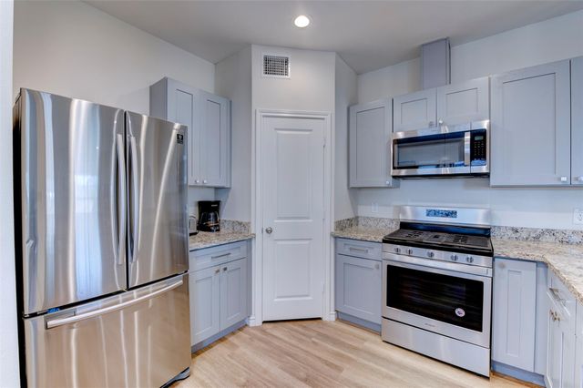 7134 Eastwood Street A, Houston, TX 77021