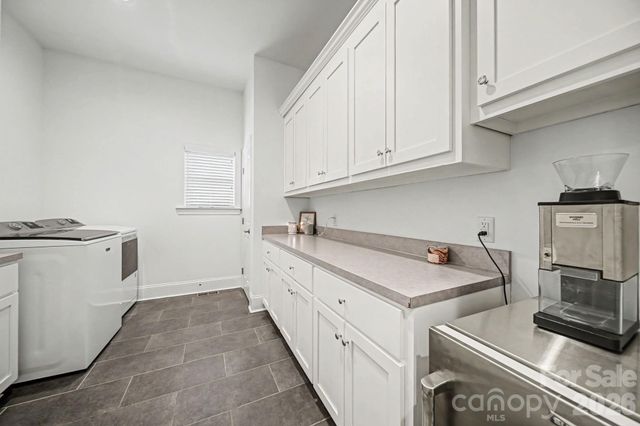 1296 Ben Black Road, Midland, NC 28107