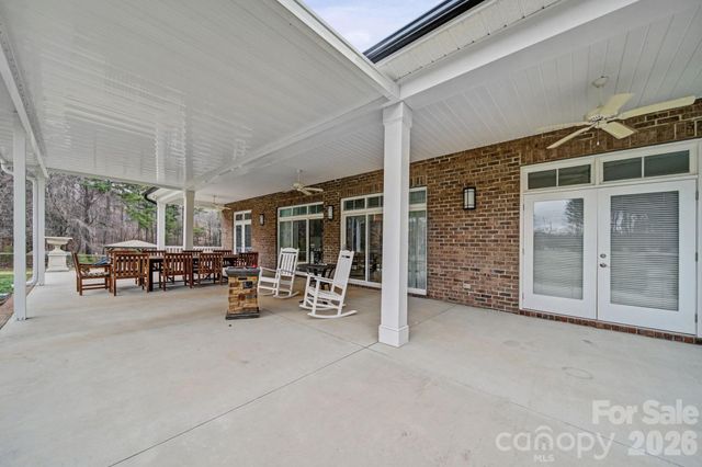 1296 Ben Black Road, Midland, NC 28107