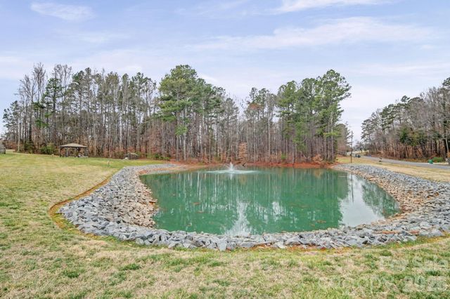 1296 Ben Black Road, Midland, NC 28107
