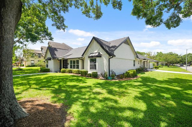4302 Wigton Drive, Houston, TX 77096
