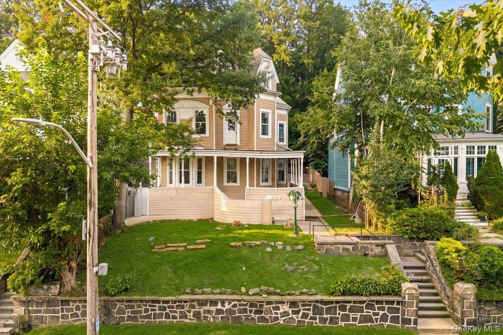 512 Warburton Avenue, Yonkers, NY 10701 — exterior