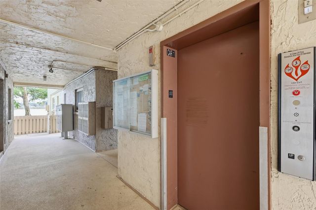 3839 LAKE BAYSHORE DRIVE H516, Bradenton, FL 34205