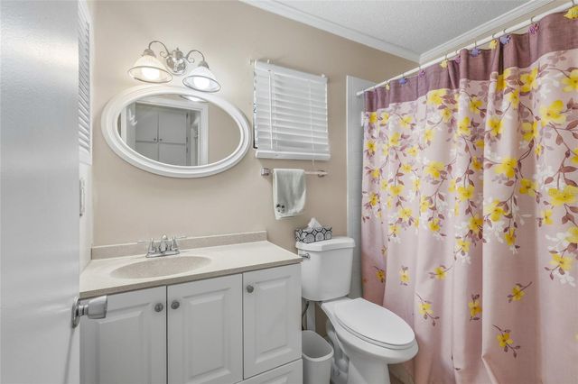 3839 LAKE BAYSHORE DRIVE H516, Bradenton, FL 34205