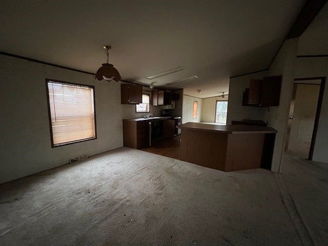 1245 12th St, Taylor Twp, PA 16160