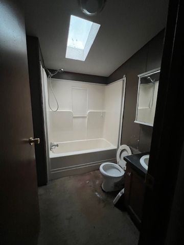 1245 12th St, Taylor Twp, PA 16160