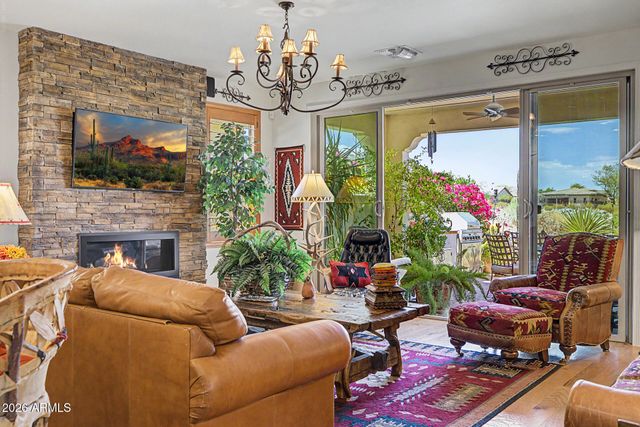 20726 W HILLCREST Boulevard, Buckeye, AZ 85396