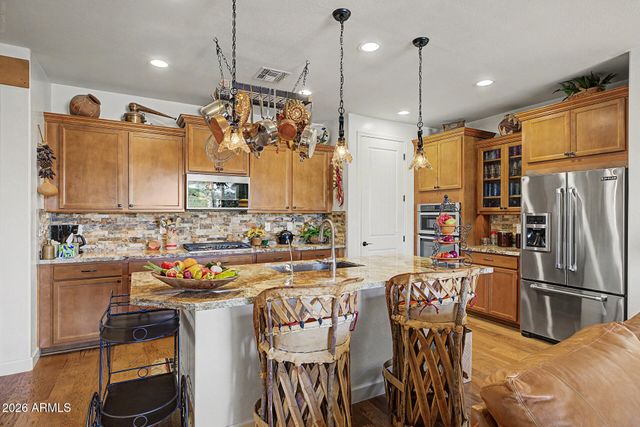20726 W HILLCREST Boulevard, Buckeye, AZ 85396