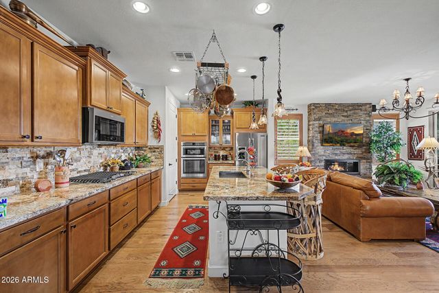 20726 W HILLCREST Boulevard, Buckeye, AZ 85396