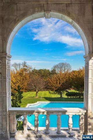 675 Ramapo Valley Road, Mahwah, NJ 07430