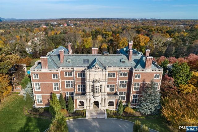 675 Ramapo Valley Road, Mahwah, NJ 07430